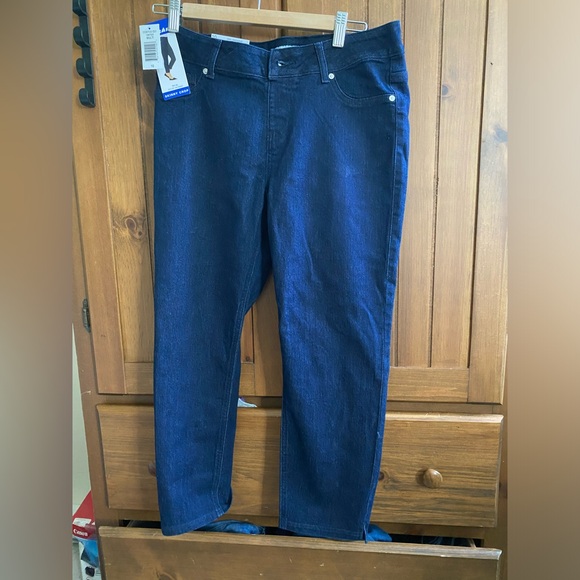Nygard jeans - Picture 1 of 2